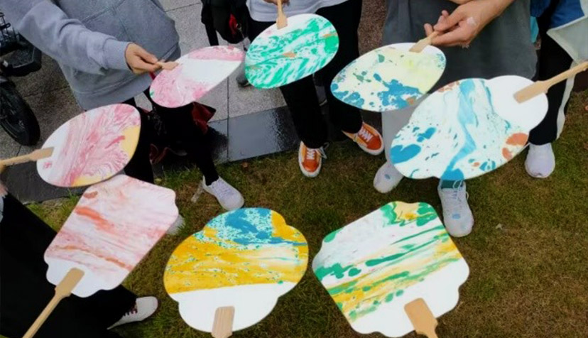 Eventails laqués : résultats (8 éventails)